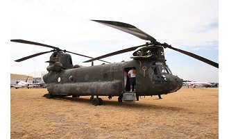 �� Ch-47D (92-0309) ֧ū�� ����ֱ����