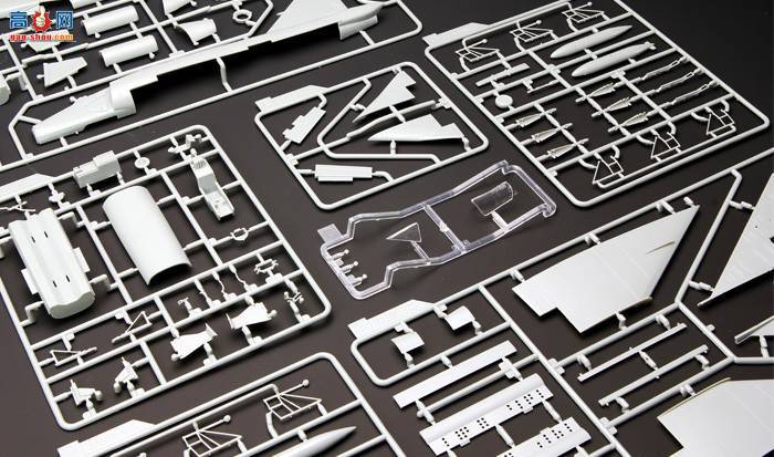 MENG DS-003 F-102A (CASE X)