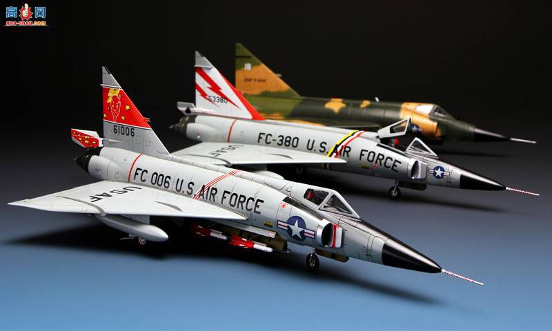 MENG DS-003 F-102A (CASE X)