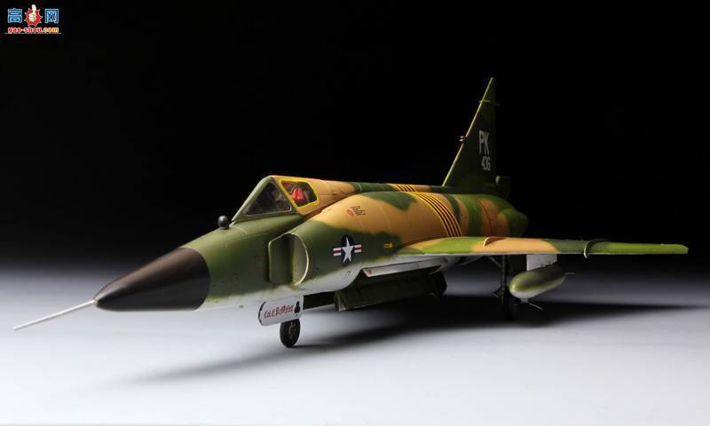 MENG DS-005 F-102ACASE XX