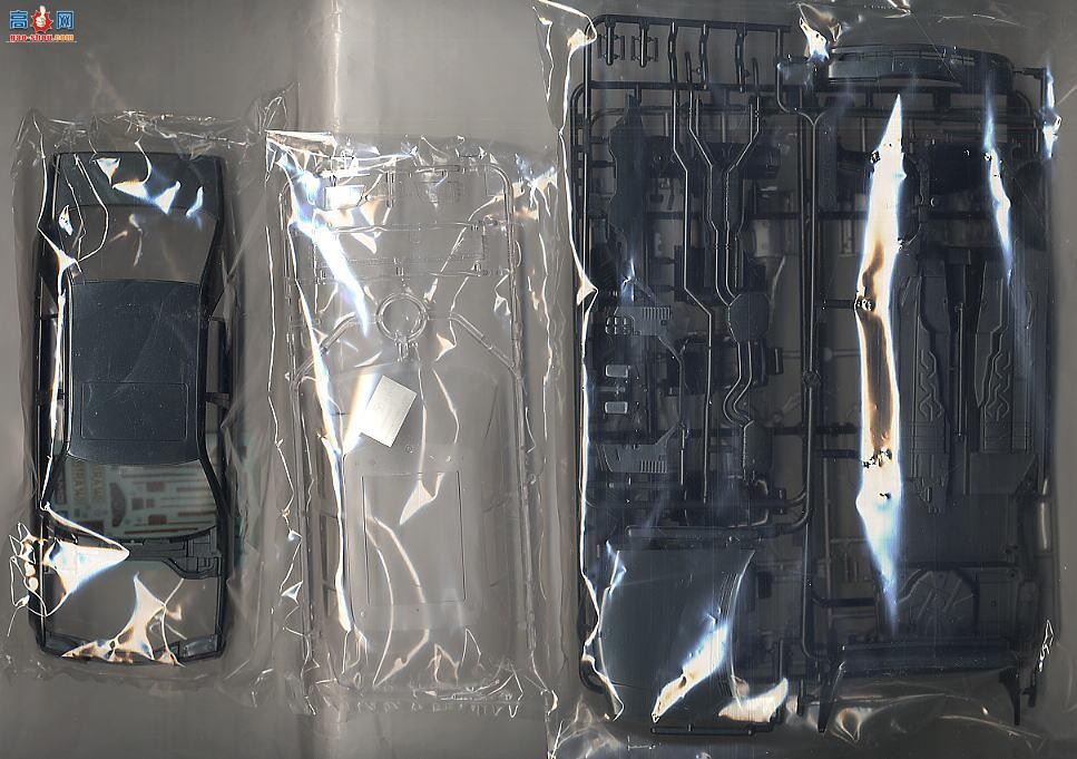 �﹬ �ܳ� 24128 ����AMG600SEL