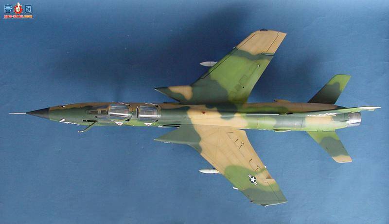 С ɻ 02202 F-105GҰ߻