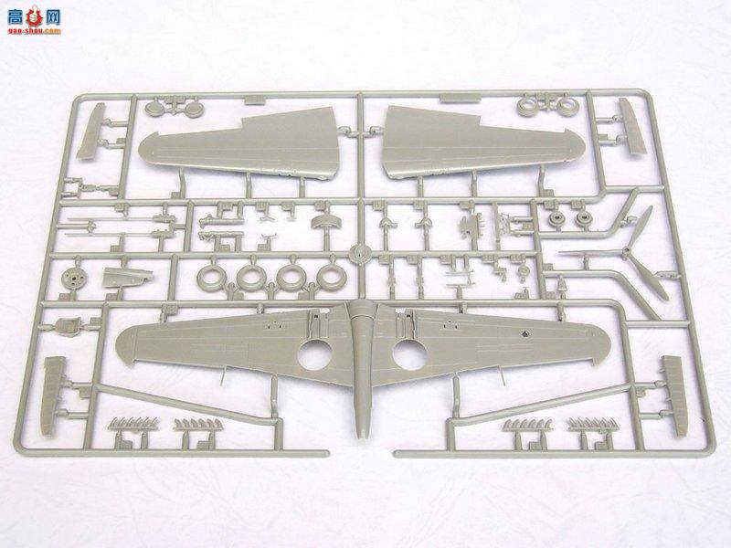 С ɻ 02807 ܵ˹P-40Bսӥ