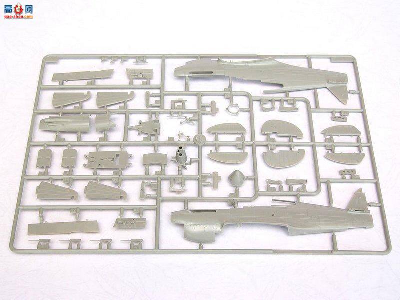 С ɻ 02807 ܵ˹P-40Bսӥ