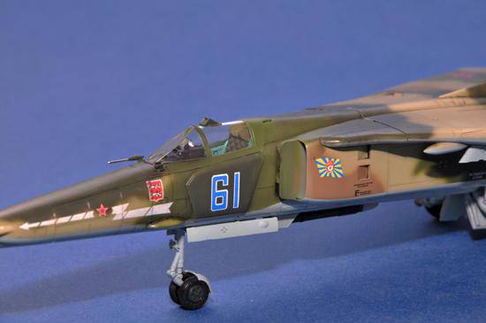 С ɻ 05803 Mig-27M̢J