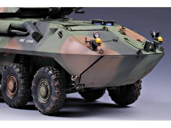 С���� װ�׳� 00349 ��������½ս�� LAV-25