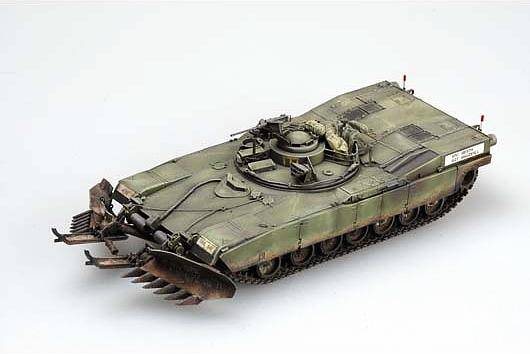 С���� ̹�� 01535 ����M1A1A2 ������ķ˹��ս̹��(5��1)