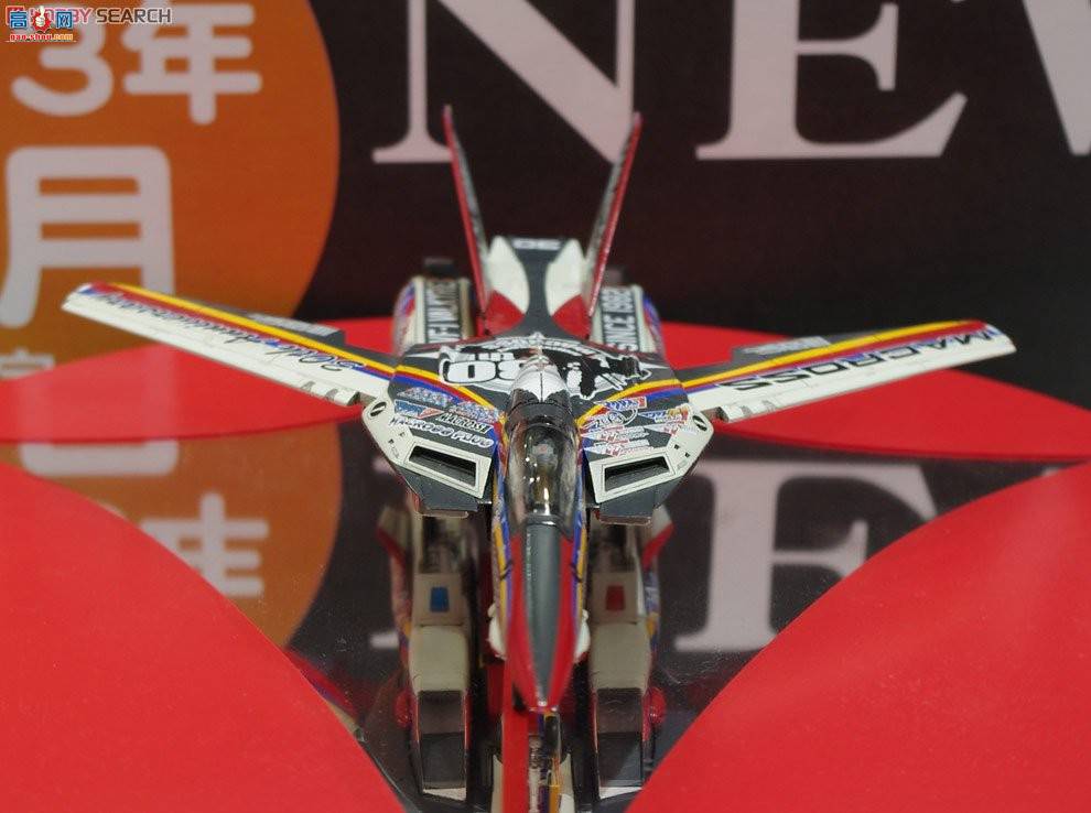 ȴ ʱҪ ս 65823 VF-1Jͻ`˹30Ϳװ`