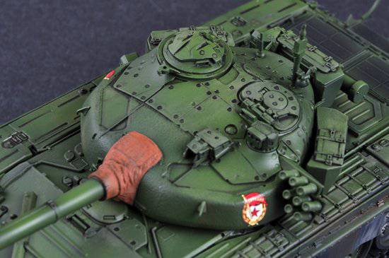 С���� ̹�� 05598 ����˹T-72B��ս̹��