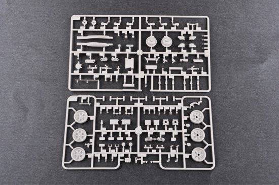 С���� ̹�� 05598 ����˹T-72B��ս̹��