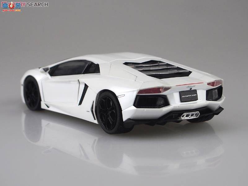 �ൺ�� Ԥ��ɫ 43 011393 ��������Aventador LP700-4������ף�