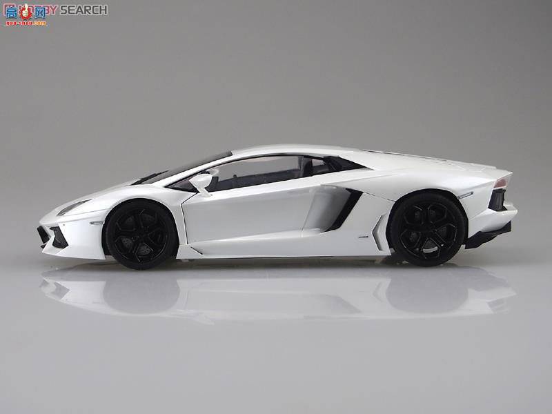 �ൺ�� Ԥ��ɫ 43 011393 ��������Aventador LP700-4������ף�