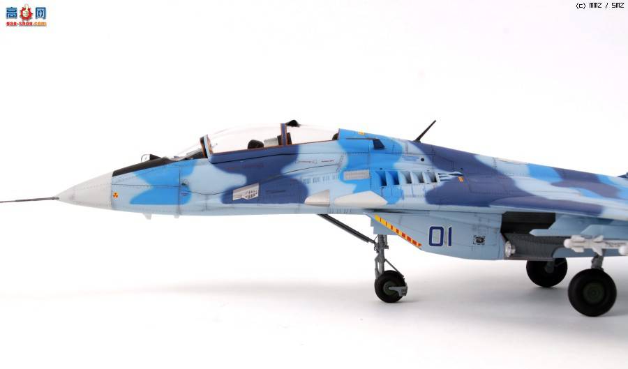 MIG-29UB �ڿ����վ���ά�� 32