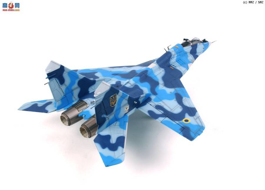 MIG-29UB �ڿ����վ���ά�� 32