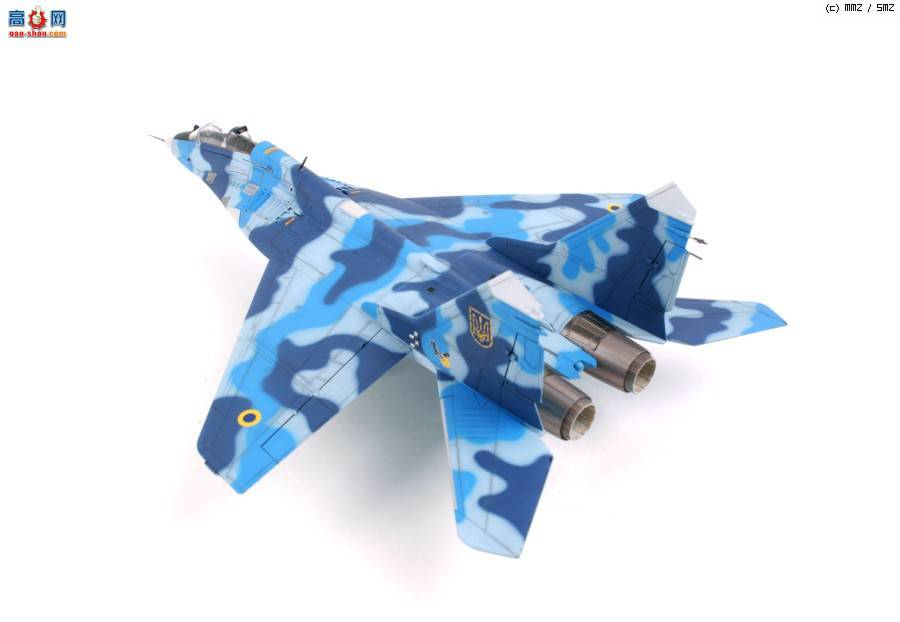 MIG-29UB �ڿ����վ���ά�� 32