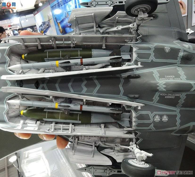 �﹬ ս�� 1/32 25414 F-35A����II