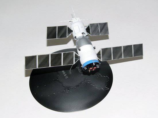 С���� �ɴ� 01615 �й�̫�շɴ�