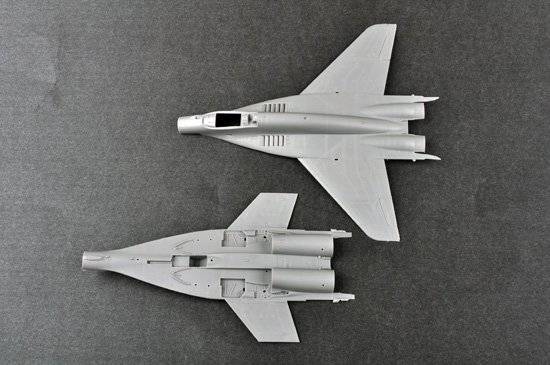 С���� ս���� 01676 MIG-29SMT֧�����;ս����(9.19����)