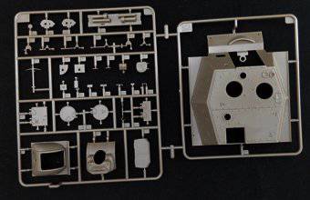   CB35109 SU-152 (KV-14)()