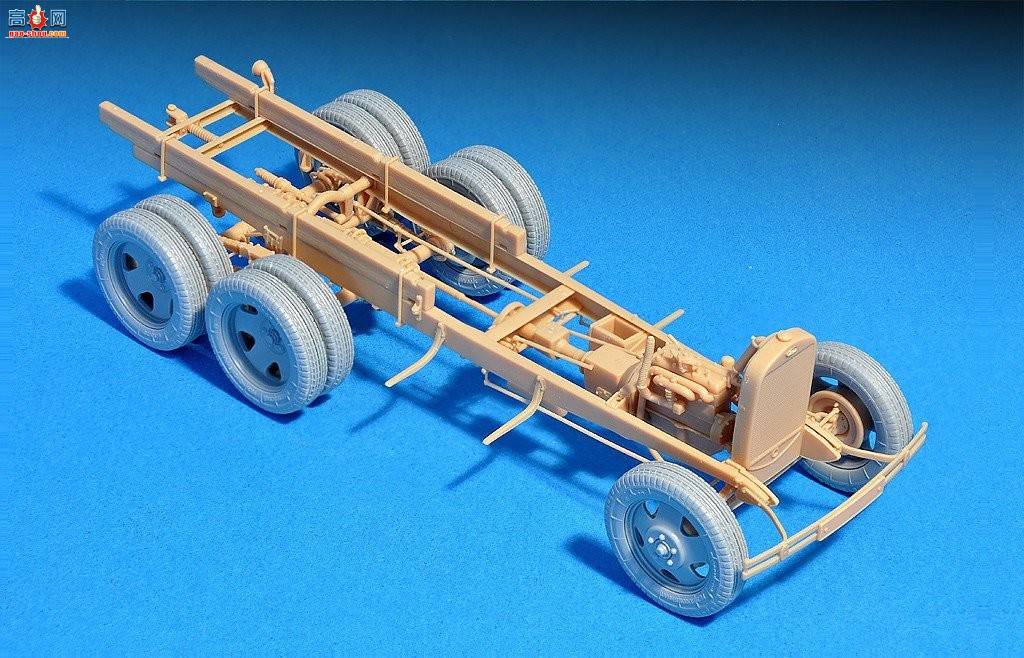 MiniArt  35127 GAZ-AAA ˿