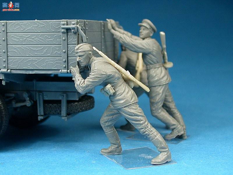 MiniArt  35133 GAZ-AAA Mod. 1943. ˿