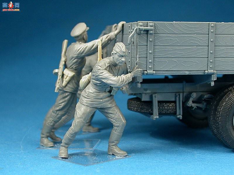 MiniArt  35133 GAZ-AAA Mod. 1943. ˿