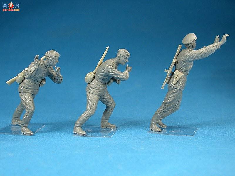 MiniArt  35133 GAZ-AAA Mod. 1943. ˿