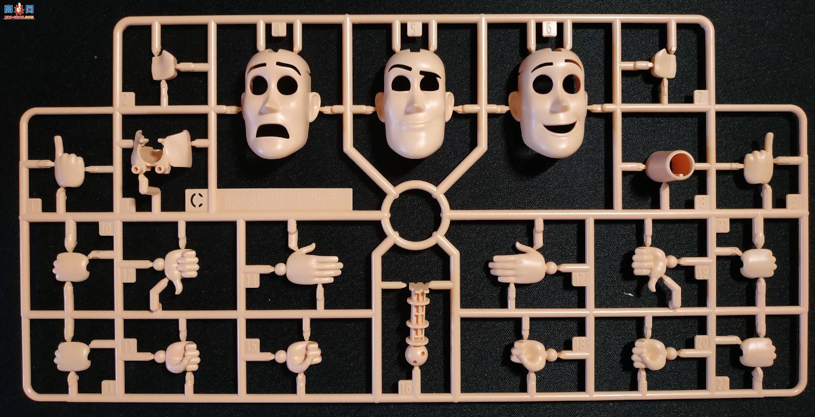 ���ƴװģ��"����ܶ�Ա4"���Ͽ���������Ƶ