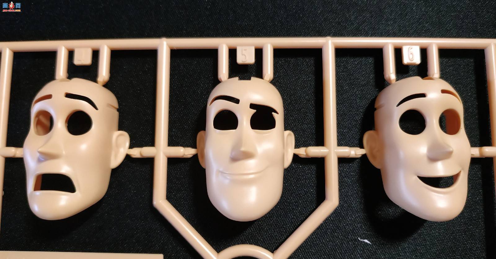 ���ƴװģ��"����ܶ�Ա4"���Ͽ���������Ƶ