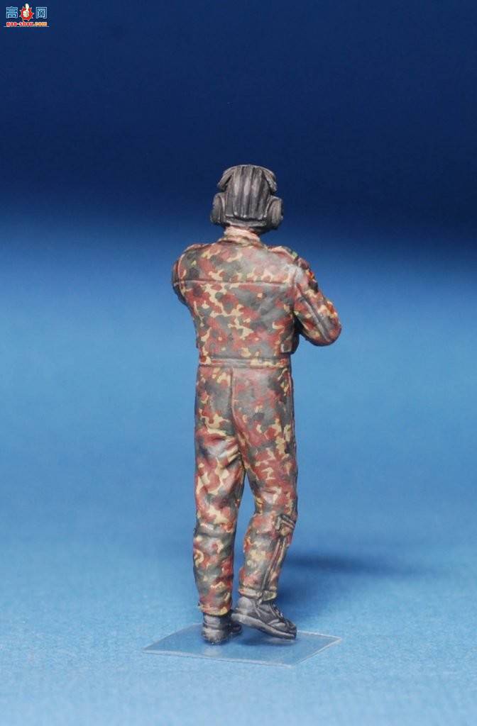 MiniArt ���� 37032 ��װ����̹�˳�Ա