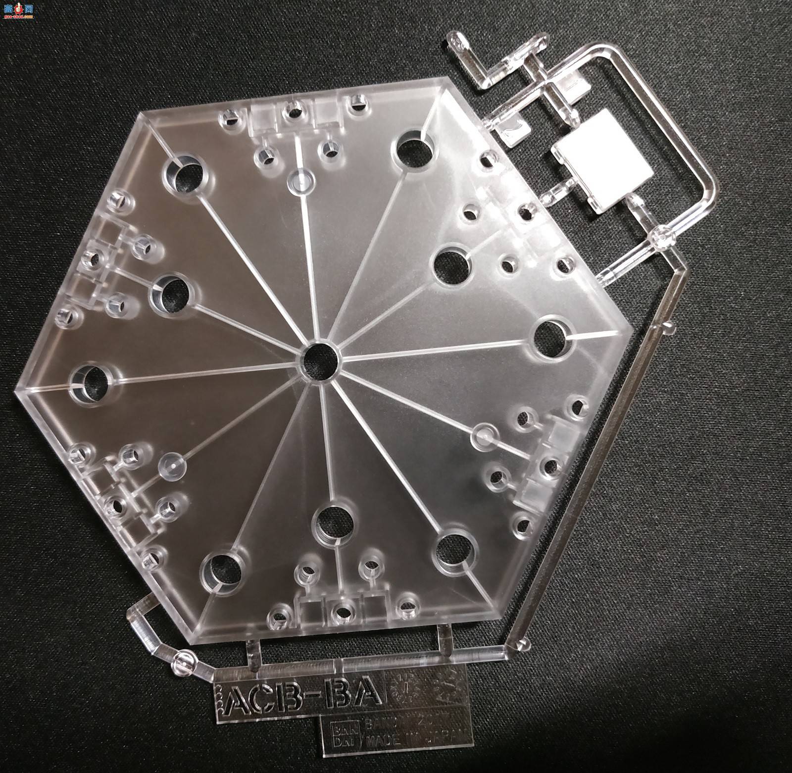 ��� ����ܶ�Ա4 ��˹���� ģ�Ϳ���������Ƶ