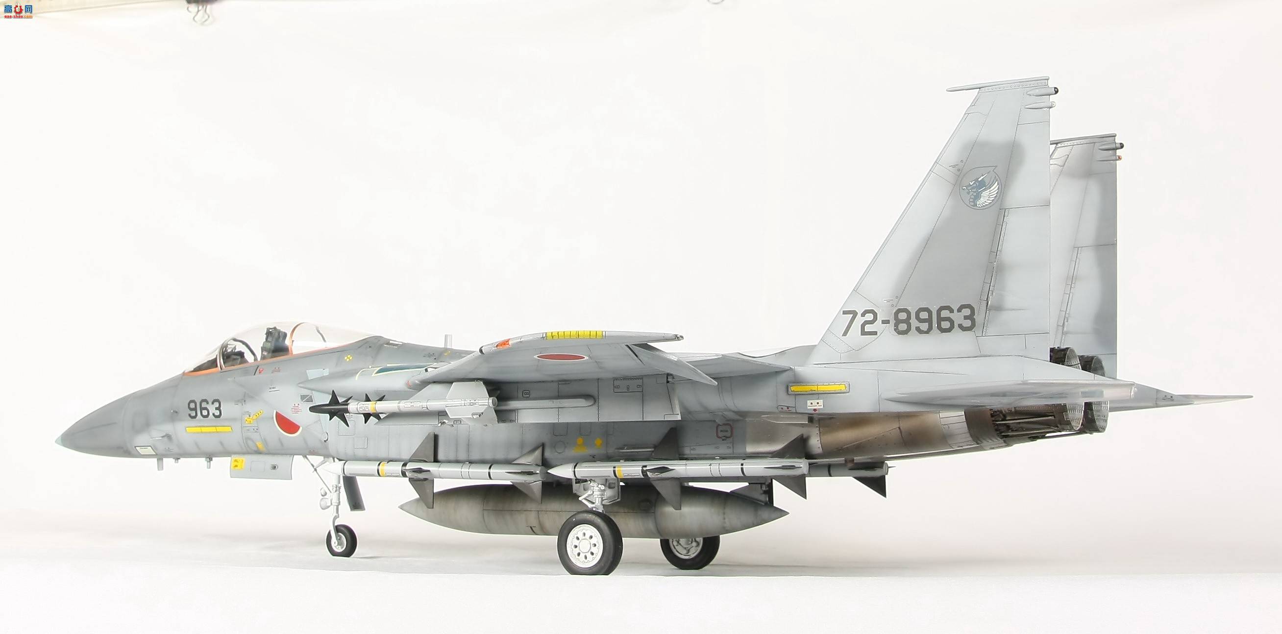 ﹬ 32 F-15J ս