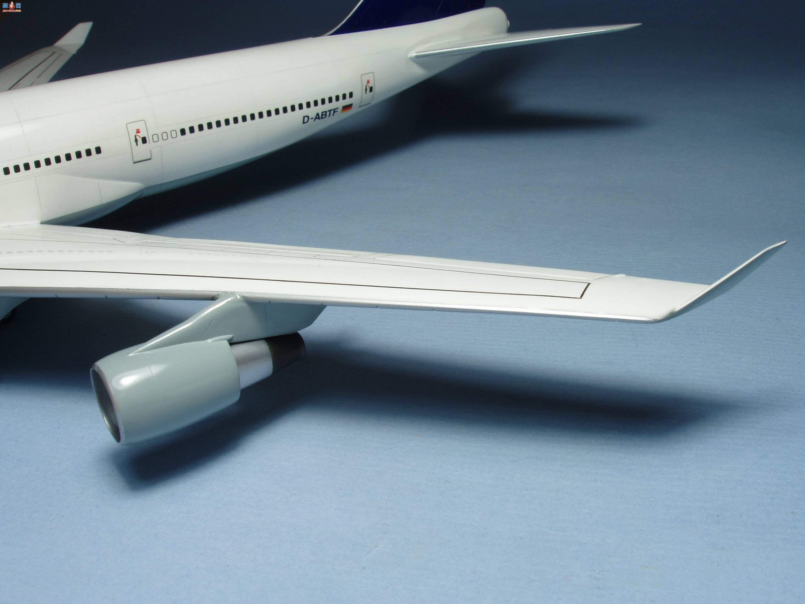 ȴ 747ͻ