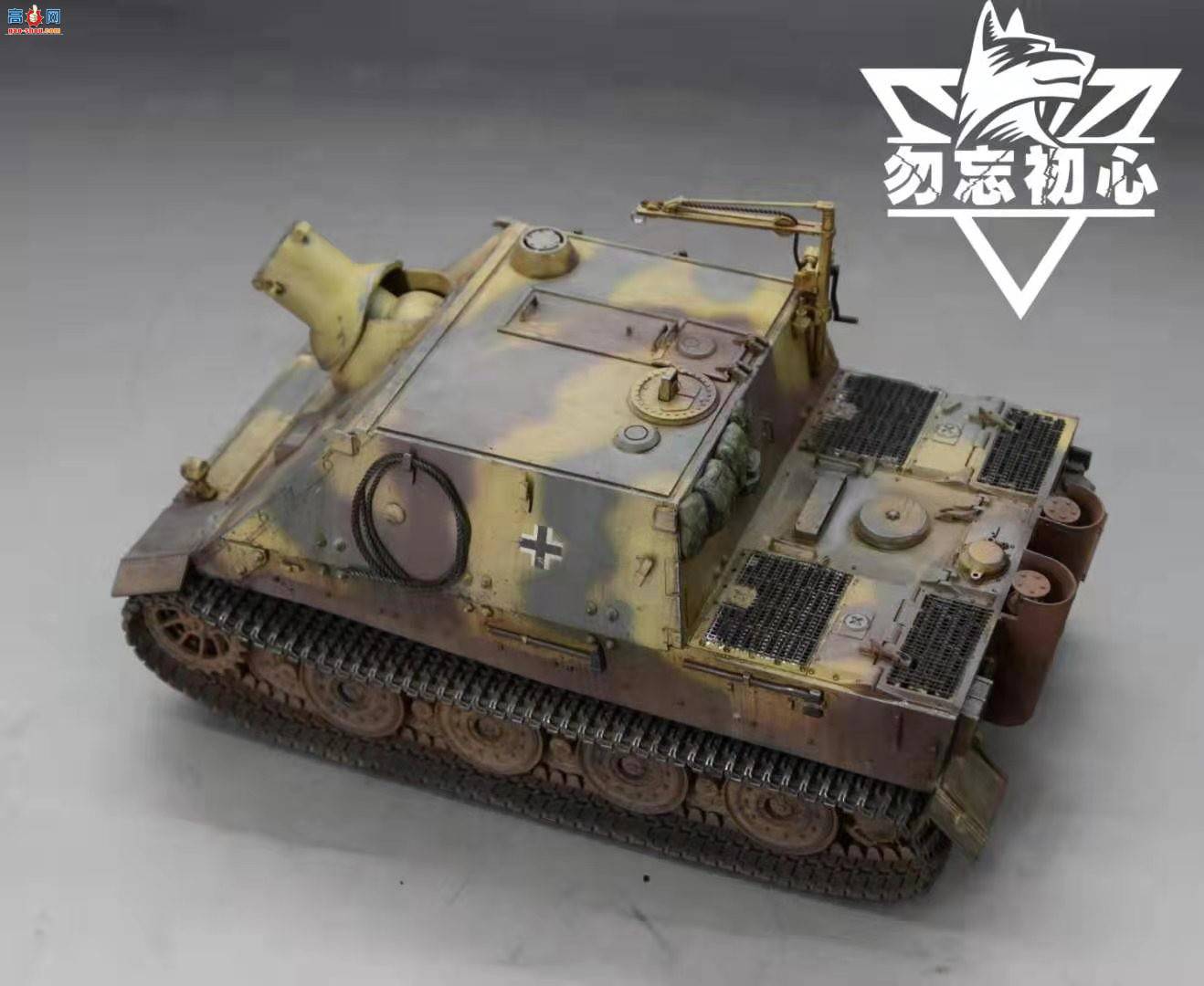 �﹬ͻ����