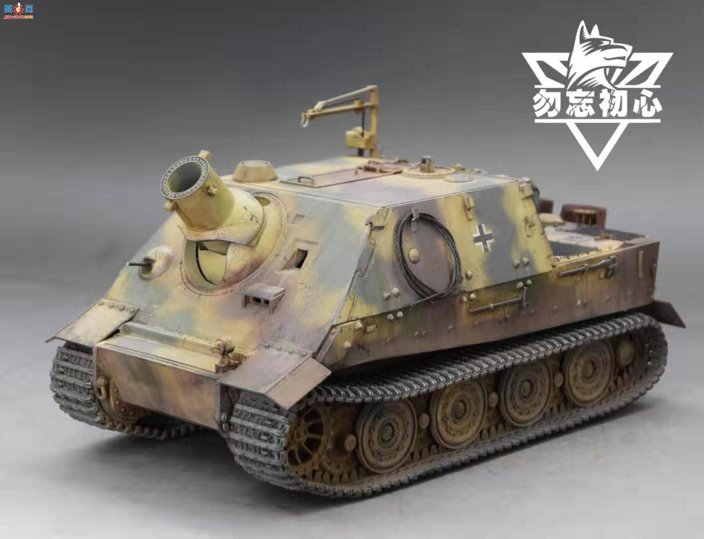 �﹬ͻ����