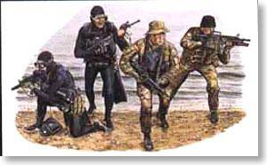 ����(DRAGON) 1/35 ����ս������ģ�ͷ��ͼ����ȫ(3XXX)