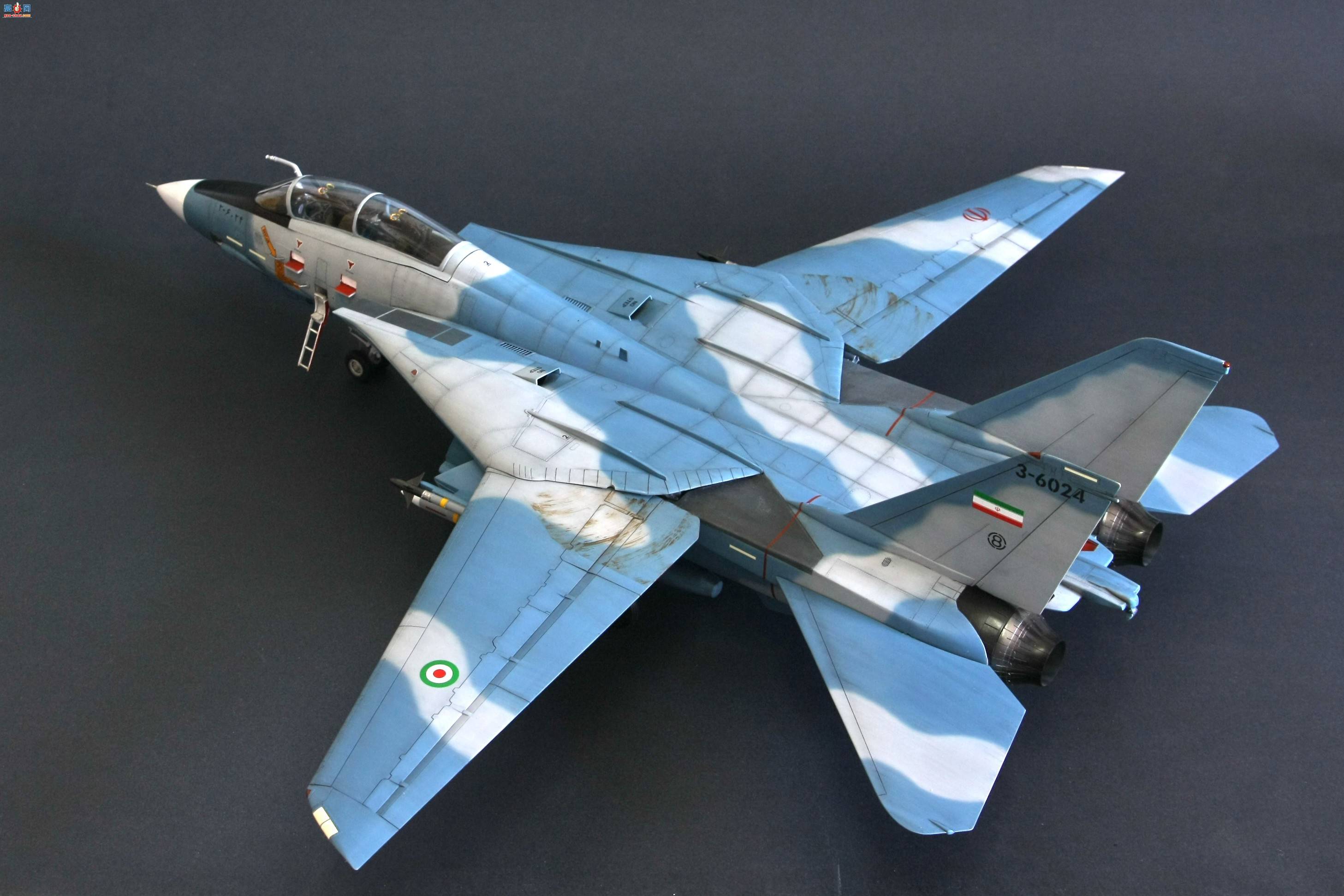 �﹬ 1��32 F-14A-G
