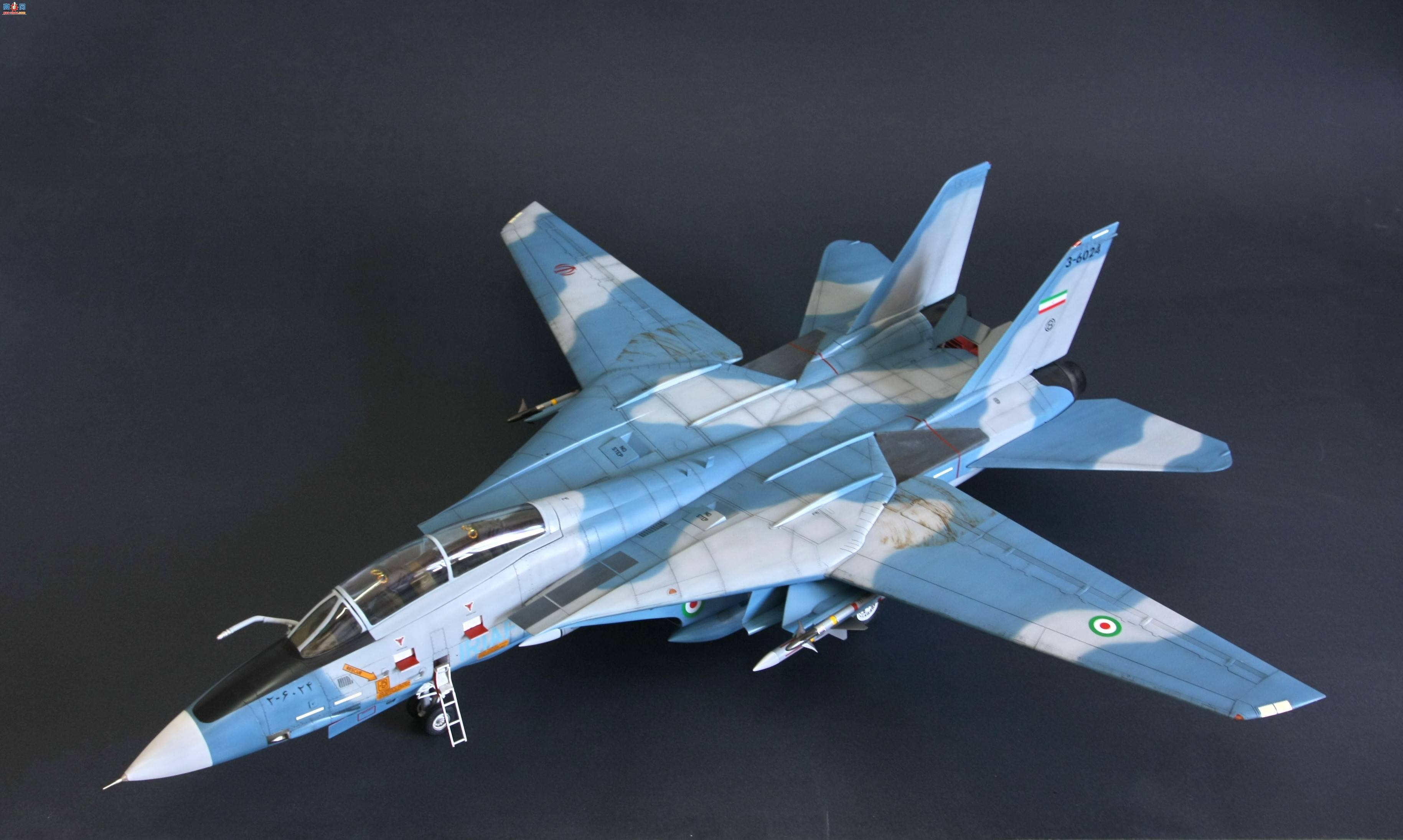 �﹬ 1��32 F-14A-G