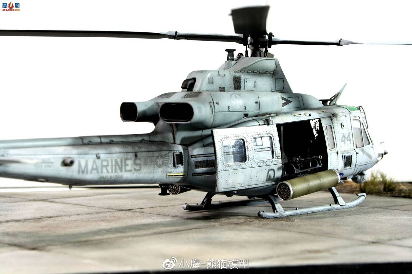 Kitty Hawk 1/48 UH-1Y Venom By Trung Nguyen