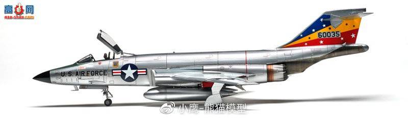 Kitty Hawk 1/48 F-101A Voodoo