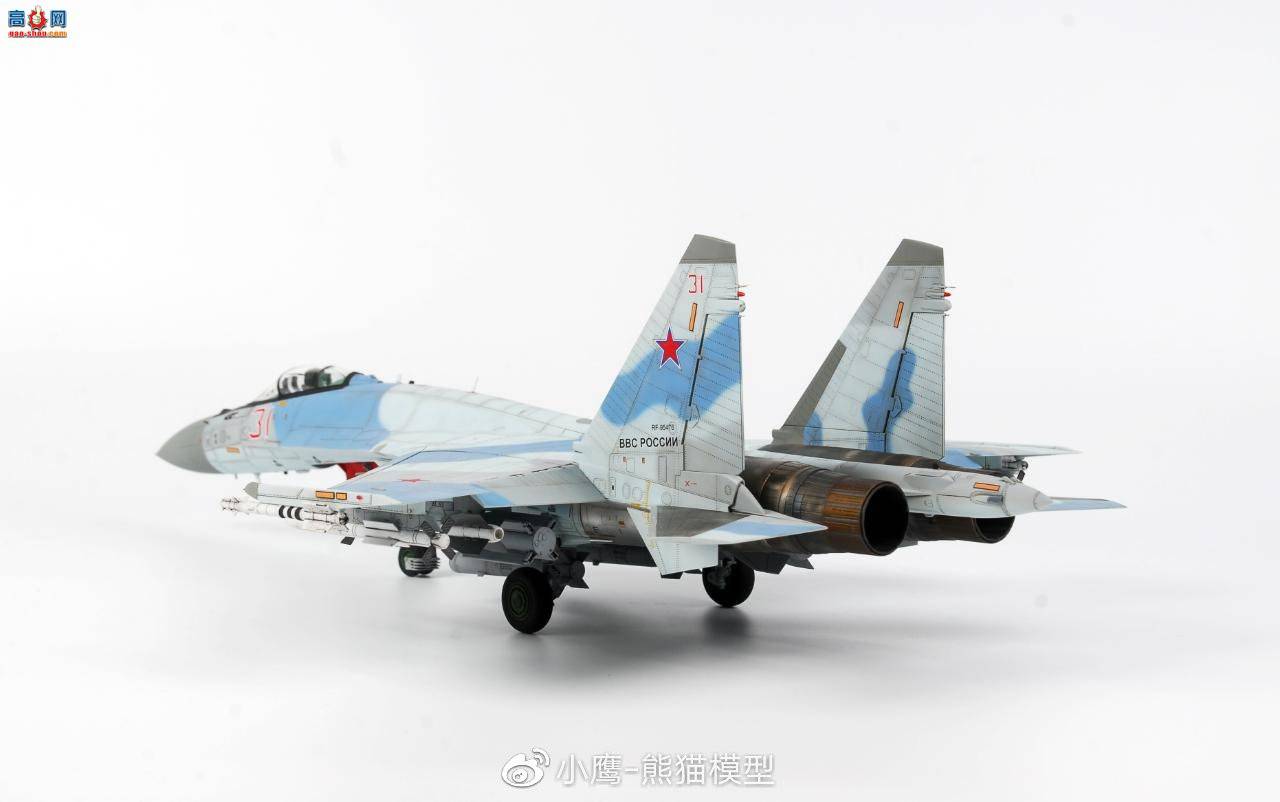 Сӥģ 1/48 Su-35 Flanker E