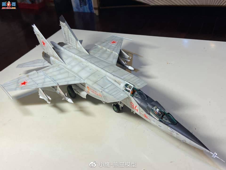 СӥģƷ KITTY HAWK 1/48 MiG-25PU