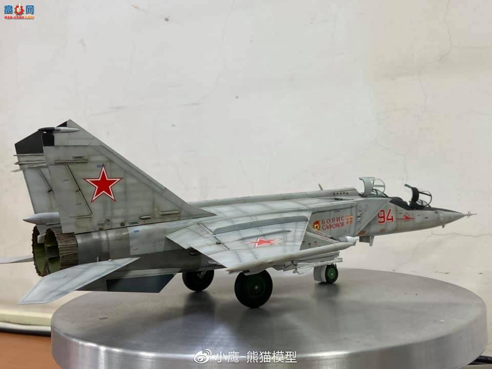 СӥģƷ KITTY HAWK 1/48 MiG-25PU