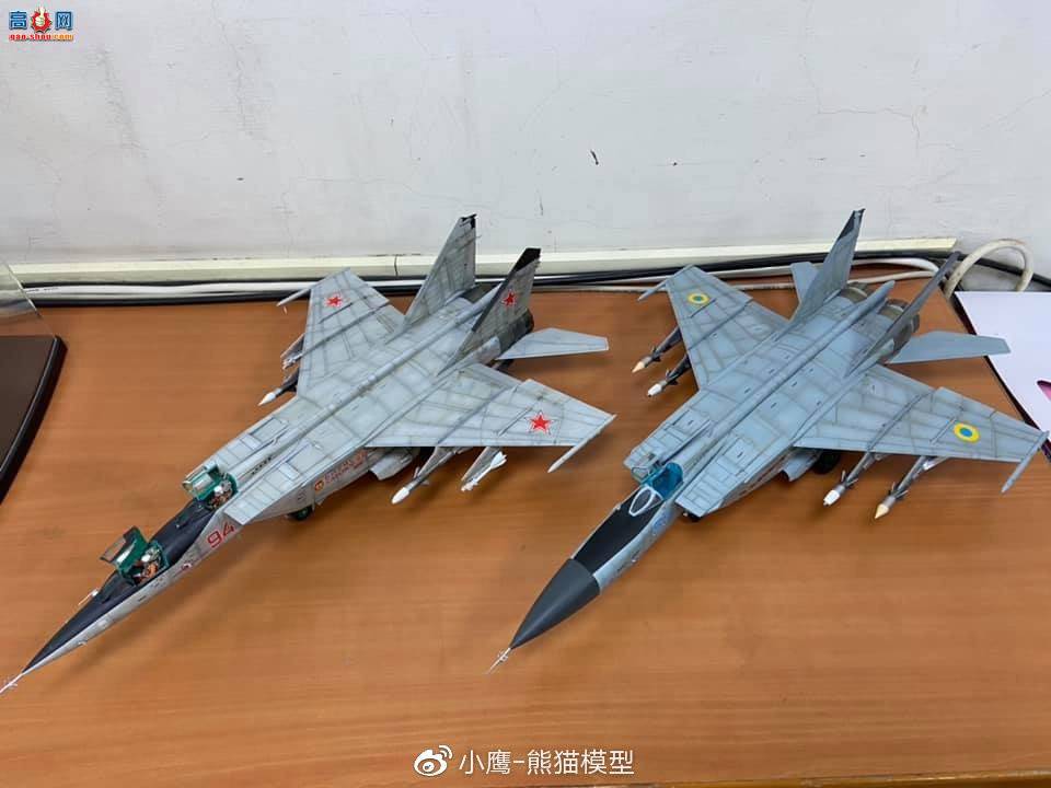 СӥģƷ KITTY HAWK 1/48 MiG-25PU