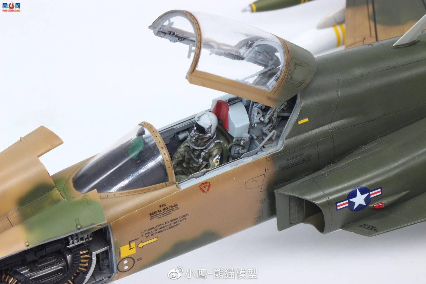 ��Сӥģ����Ʒ��Kitty Hawk 1/32 F-5