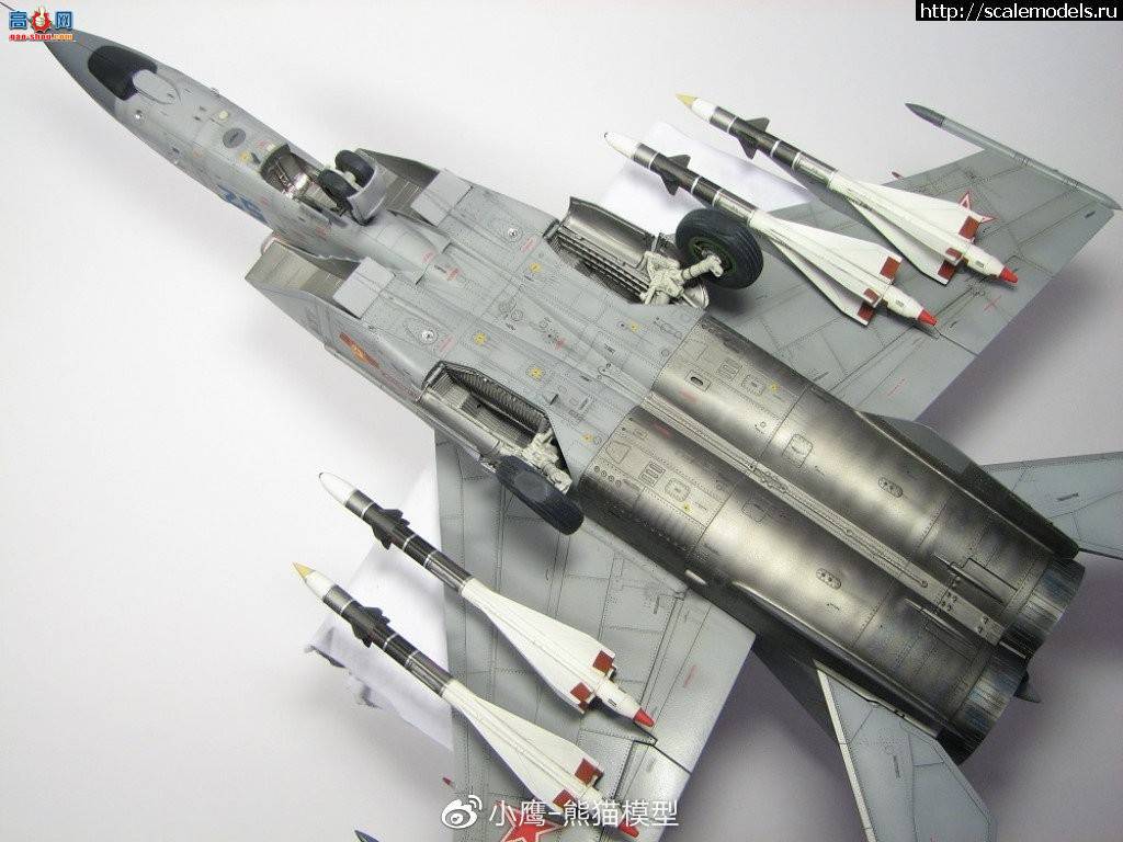 ��Сӥ��Ʒ��Kitty Hawk 1/48 ���ڧ�-25������