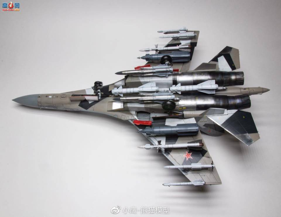 СӥƷKITTY HAWK 1/48 Su-35BM