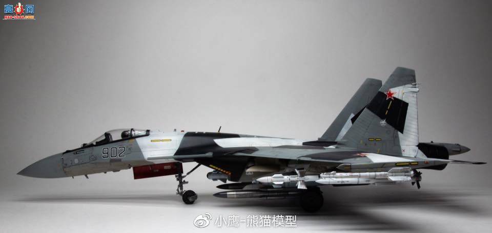 СӥƷKITTY HAWK 1/48 Su-35BM