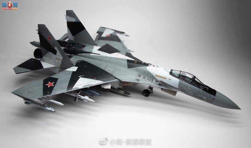 СӥƷKITTY HAWK 1/48 Su-35BM