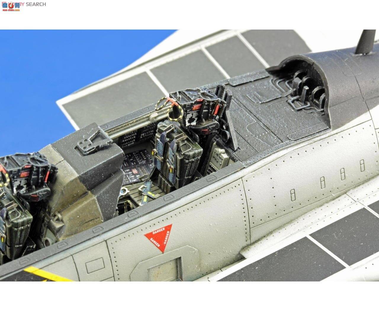 ţħ ս 1192 F-14 Σ